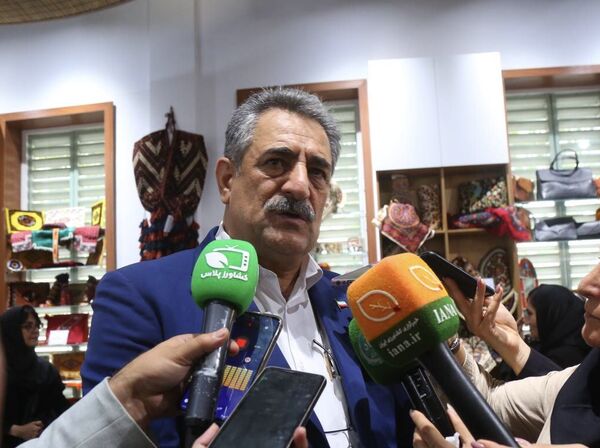 جهانبخش میرزاوند: بازارچه زنجیره ارزش صنایع دستی عشایر راه اندازی شد
